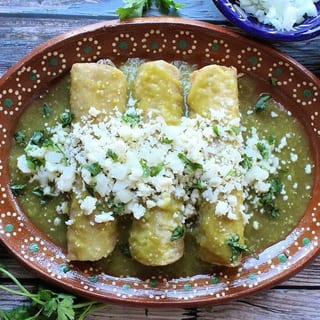 L Enchiladas Verdes (2)