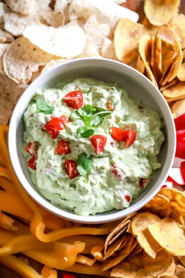 L Guacamole Y Sour Cream.